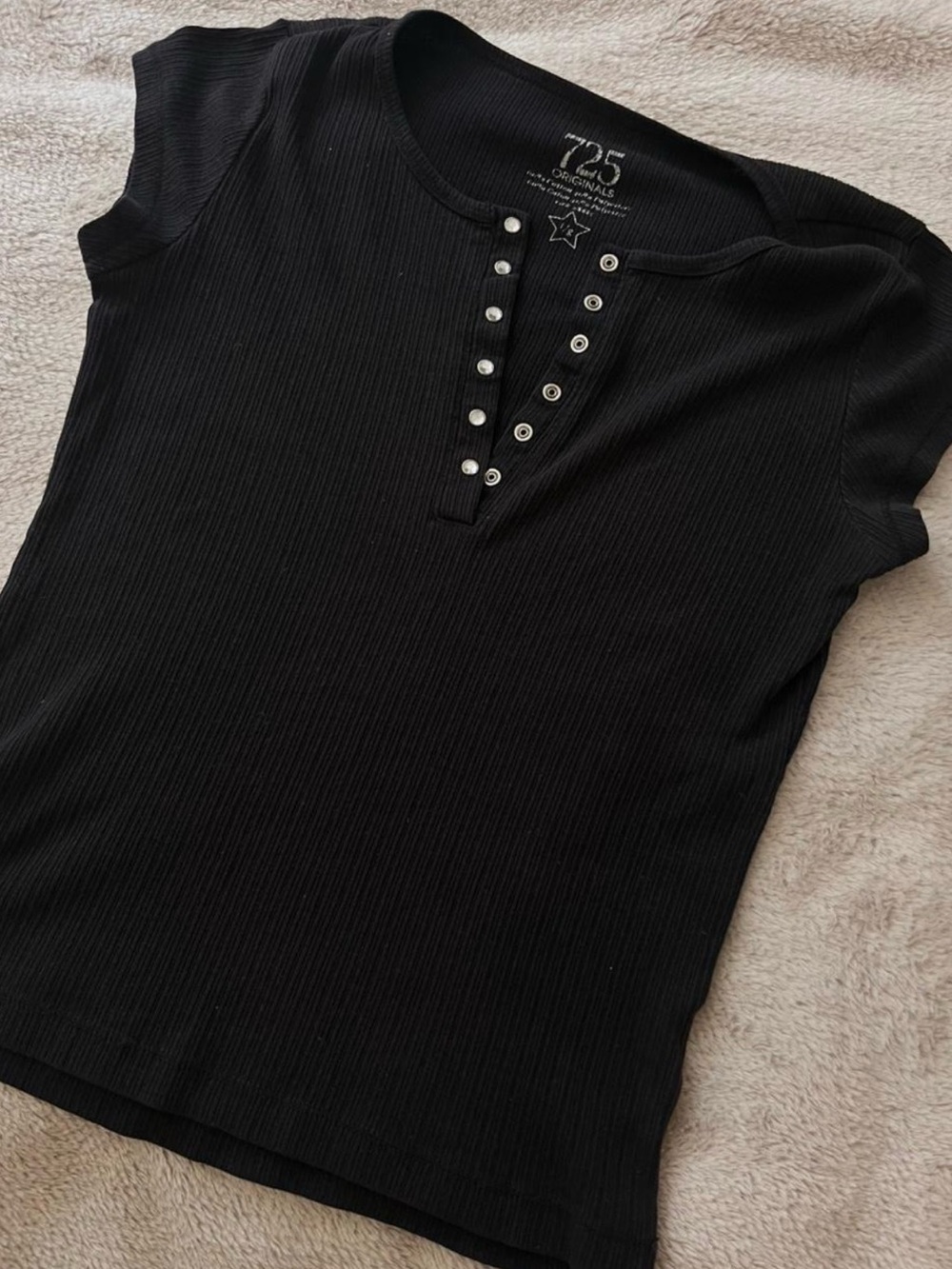 Women's Black Ribbed Button-Down Tee - 725 Originals